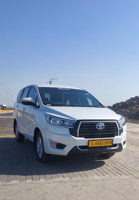 CabXpress Premium SUV